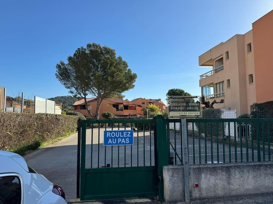 En Bord De Apartment La Londe-les-Maures